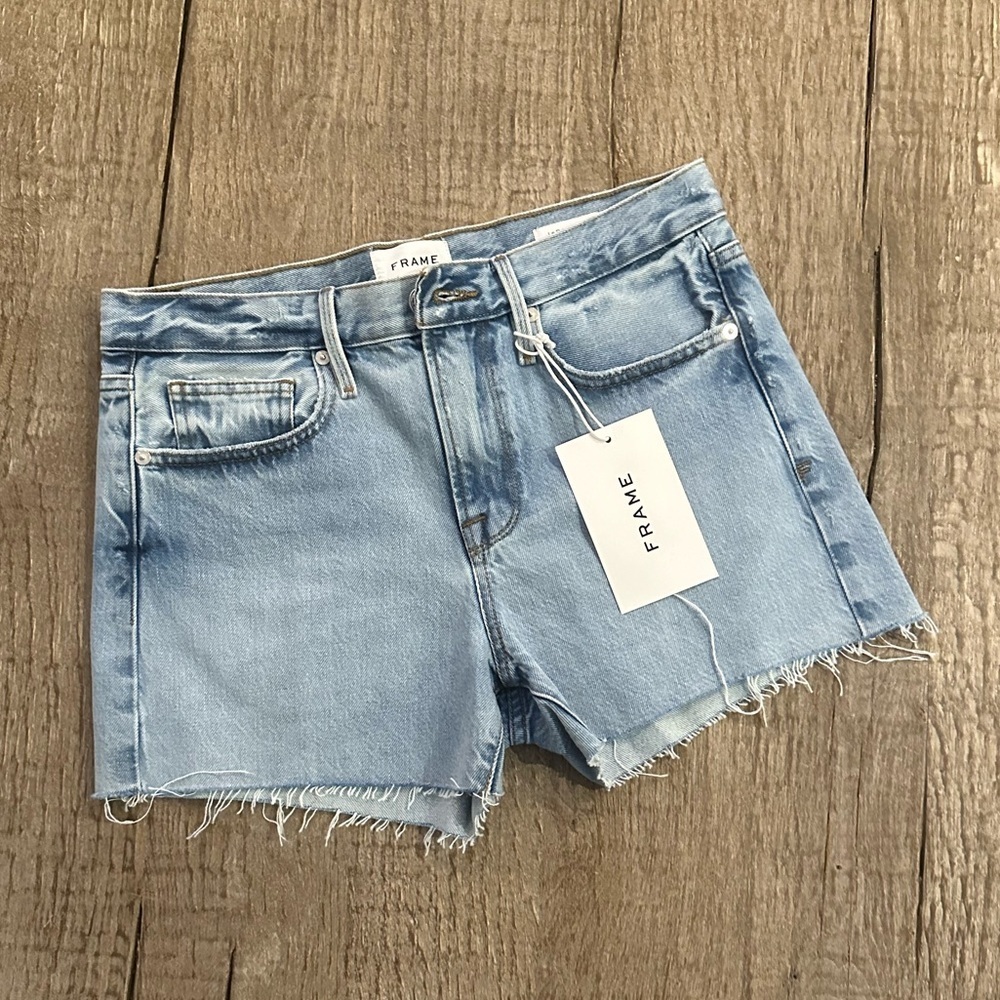 FRAME Le Brigette Denim Shorts in Rossum 1 Year - Picture 3 of 6